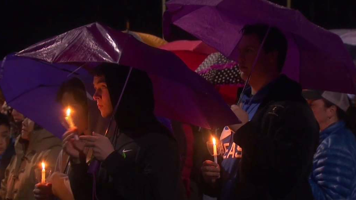 Newtown Vigil Honors Victims of Parkland Shooting