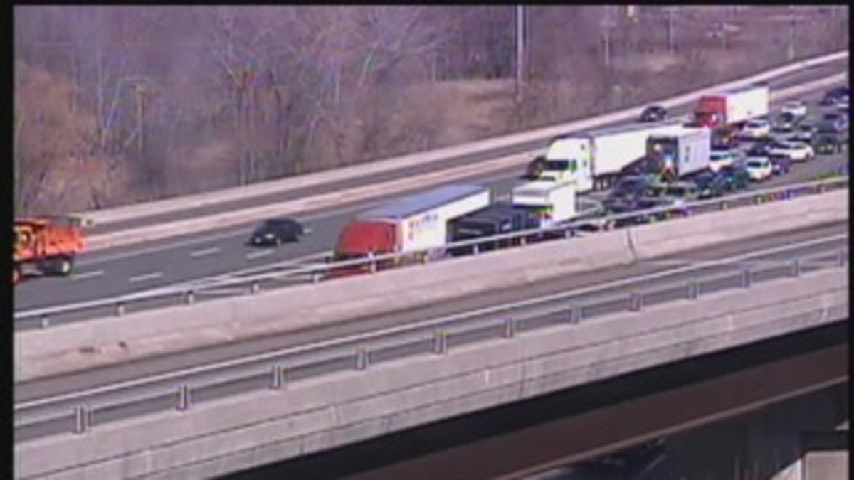 Route 15 South Closed in East Hartford