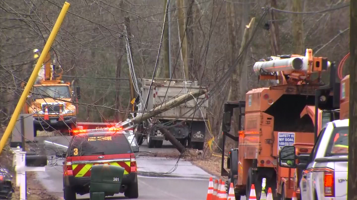 Garbage Truck Hits Pole in Southington
