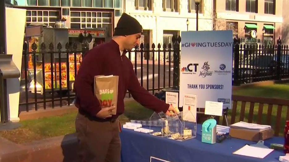 United Way Celebrates 'Giving Tuesday' in Connecticut