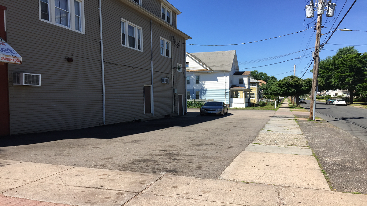 Police Arrest Two People in Connection with Stabbing in Hartford