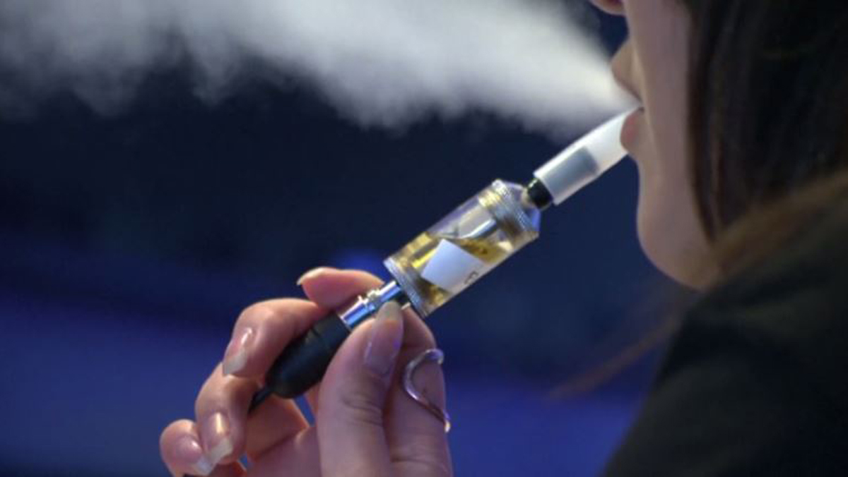 Hartford City Councilor Proposes Ban on Vaping in Public