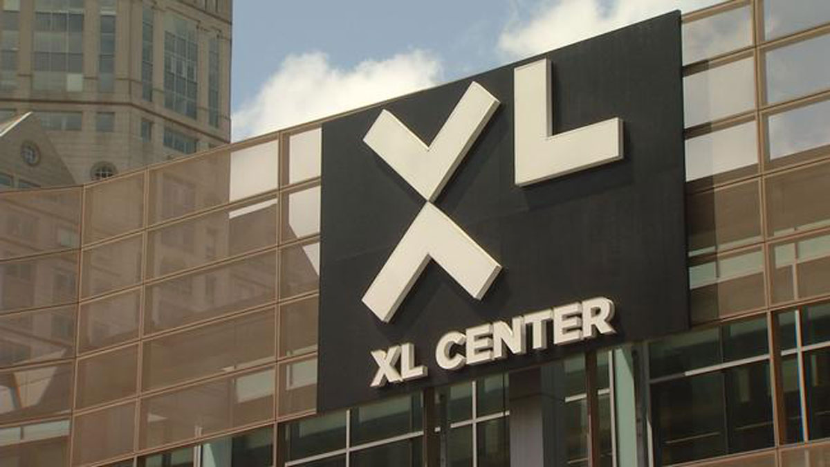 FBI Investigating Threat Against Dead & Company Concert in Hartford