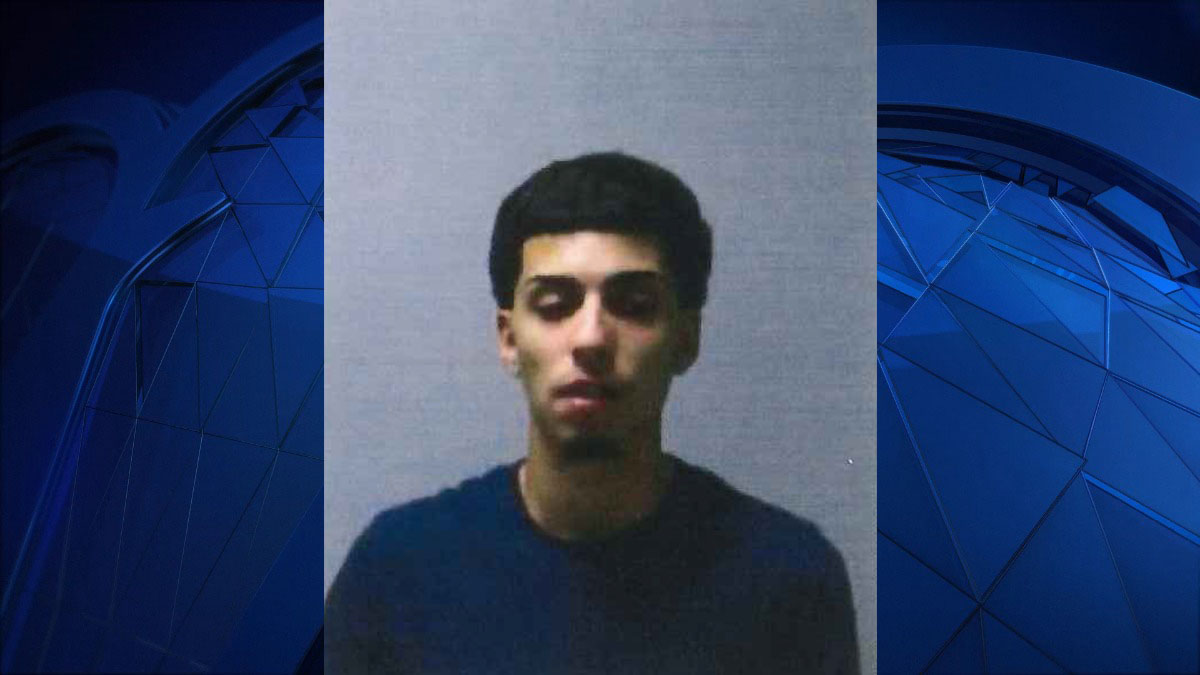 New Britain Man Leads Officers on 8 Mile Chase: Police