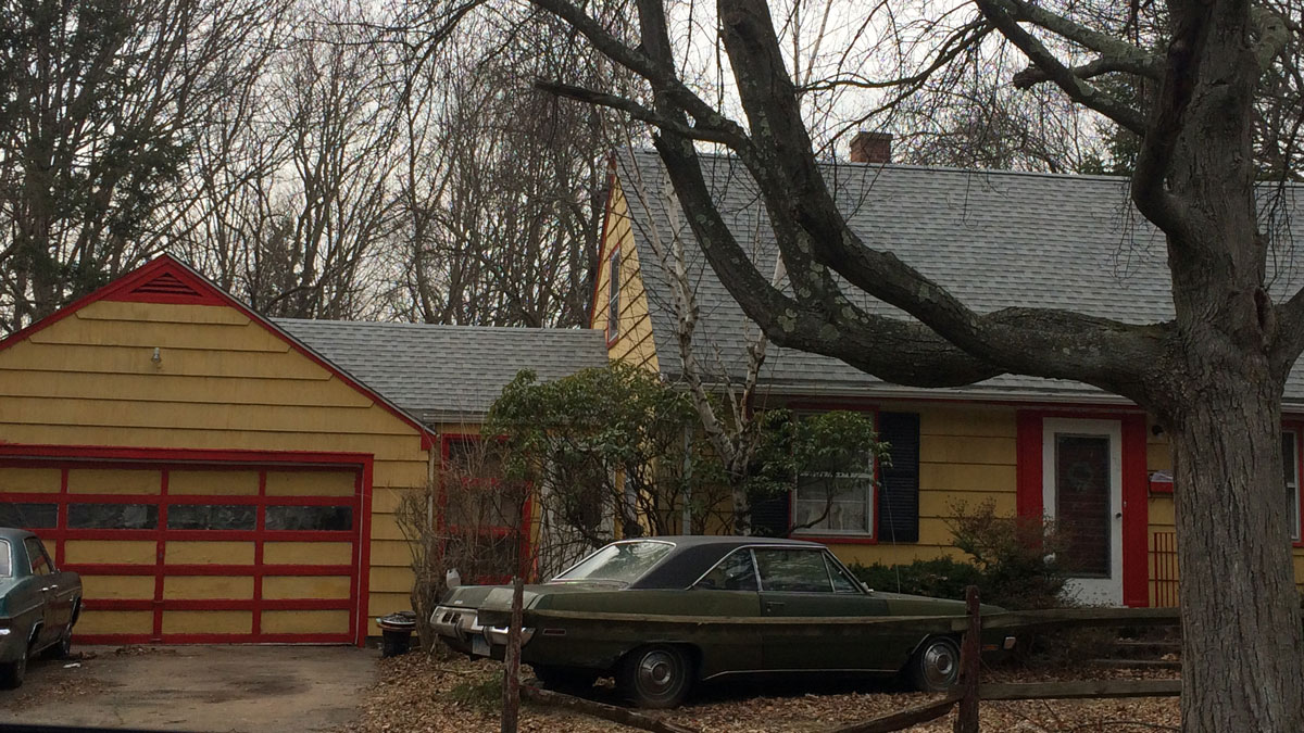 Elderly Couple Found Dead in Hamden Home