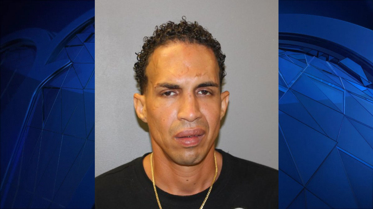 Man Threatened Woman Who Reported He Exposed Himself: Police