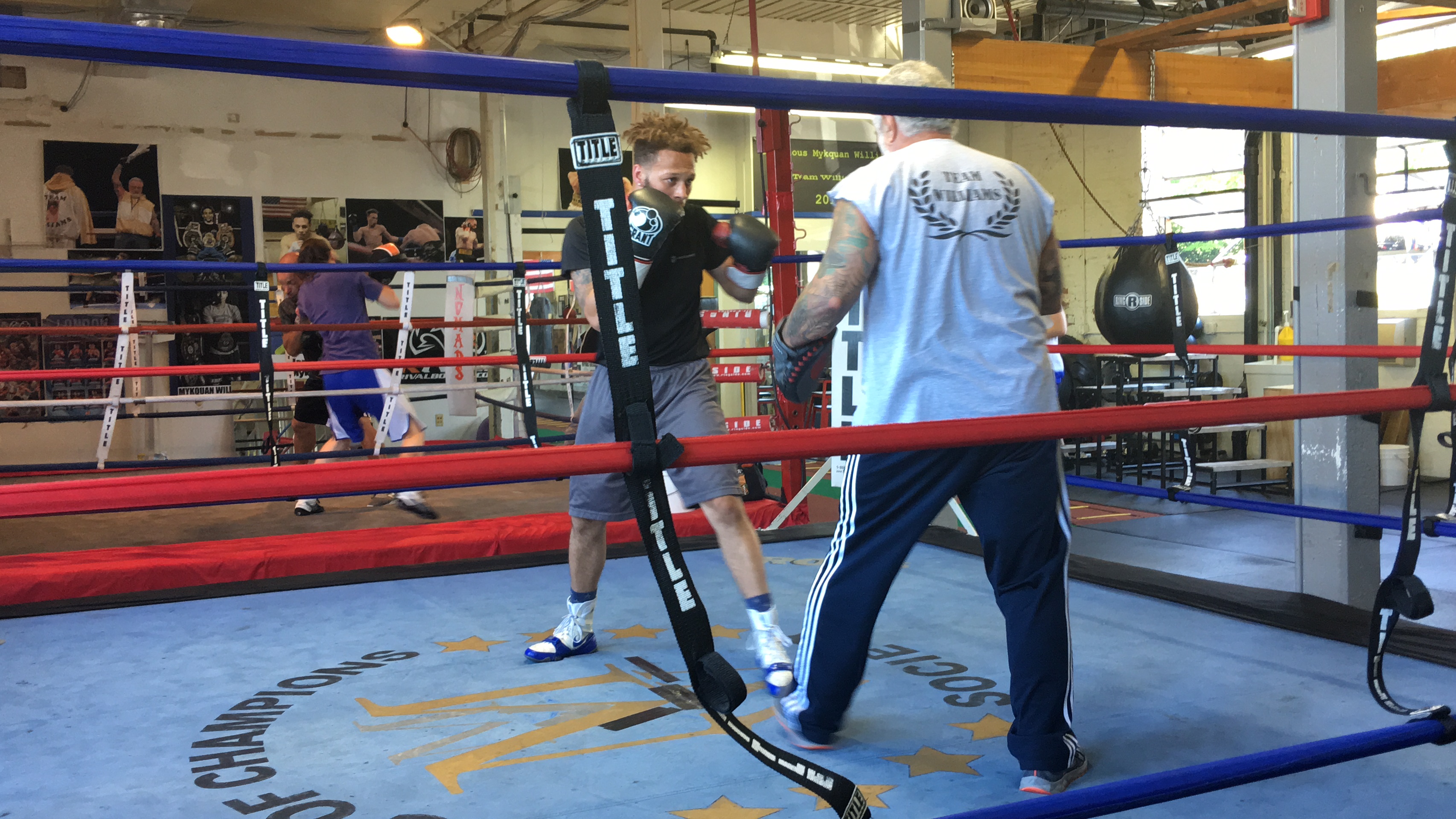 20-Year-Old Professional Boxer From East Hartford Headlines at Foxwoods