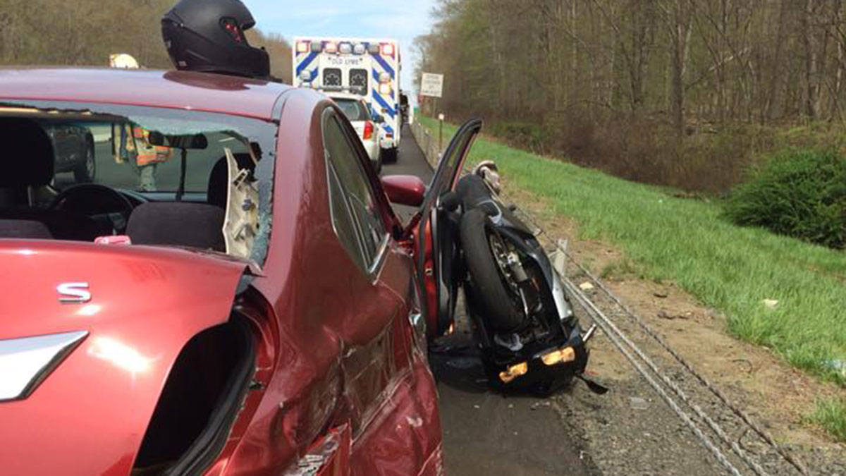 Motorcycle Hit Car, Pedestrian on I-95 in Old Lyme: Police